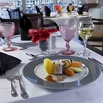 Orquidea Hotel 3*