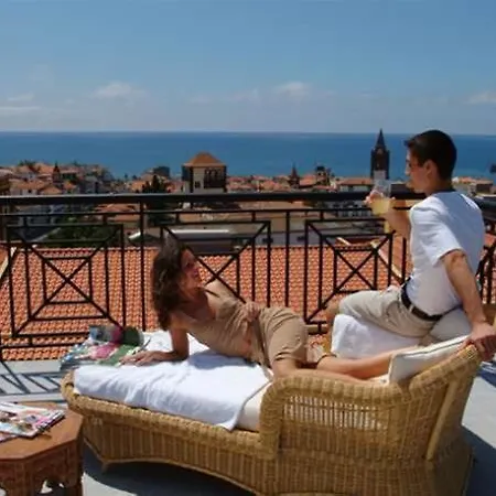 Orquidea 3* Funchal (Madeira)