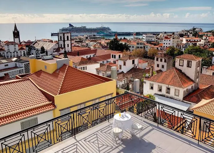 Orquidea 3* Φουνκάλ