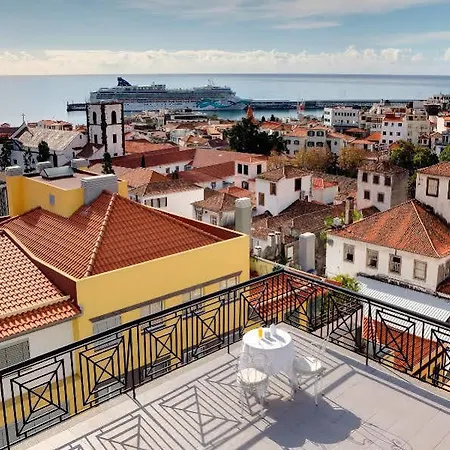 Orquidea 3* Funchal (Madeira)